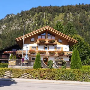 Gaestehaus Muenchner Kindl Affittacamere
