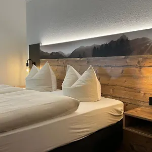 4* Hotel Alpenhof